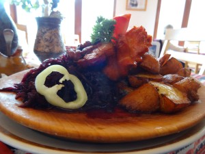 Erdélyi fatányéros - Vadász Vendégház